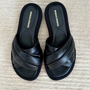 Nicholas Kirkwood Black Leather Twist Slide Sandals